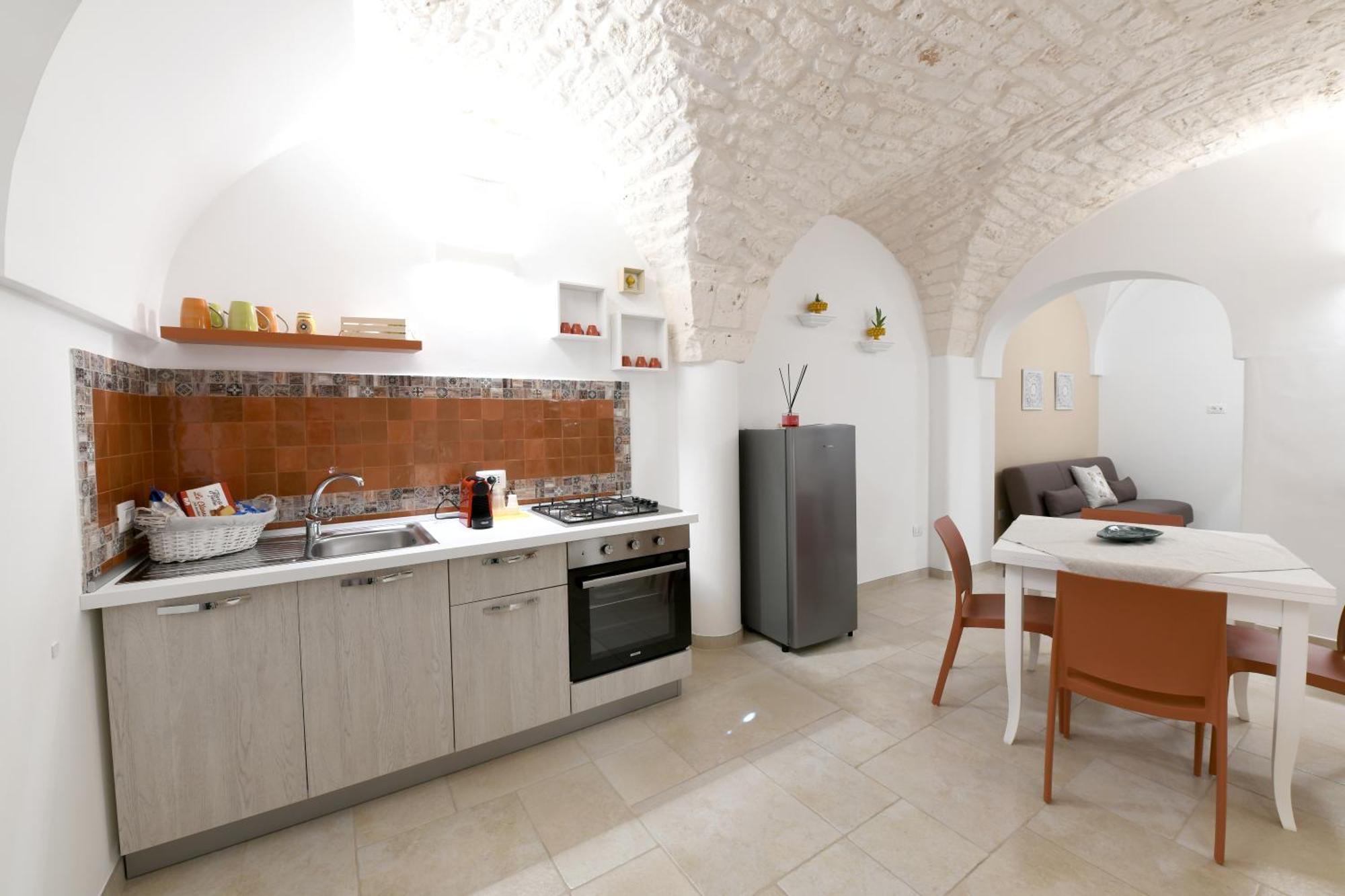 La Scala Del Borgo Apartment Cisternino Bagian luar foto